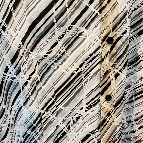 DONATED POSITANO Button up Shirt - Picture 2 of 5